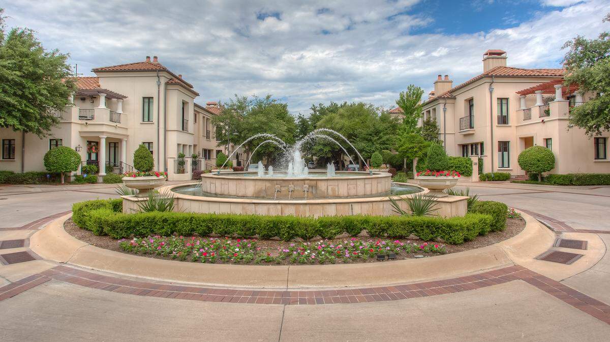 Three luxury townhomes in the So 7 community will be open on Sunday, July 21 from 1 to 3 p.m. 