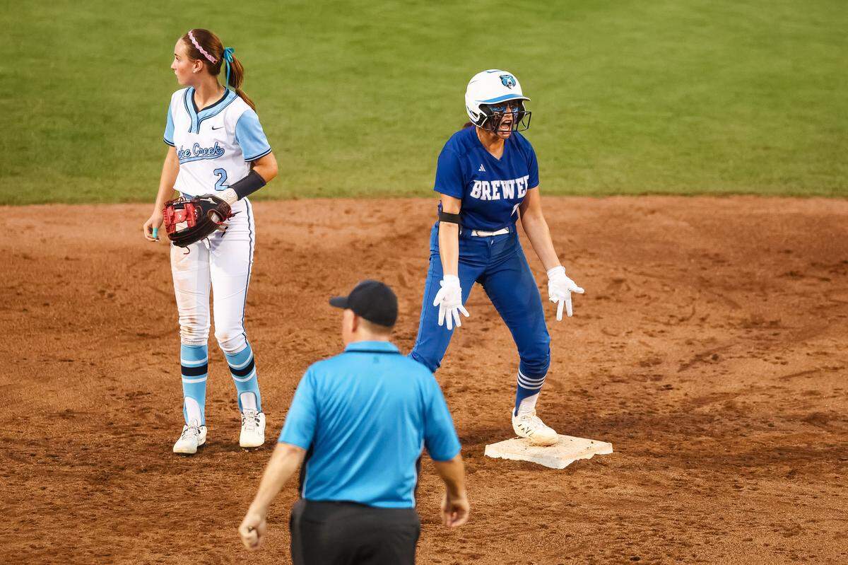 White Settlement Brewer pitcher Cozy Tyson (16) screams in celebration after scoring two runners against Montgomery Lake Creek in the UIL Class 5A Division II state softball championship game at Red & Charline McCombs field in Austin, Texas, on Friday, May 29, 2026.