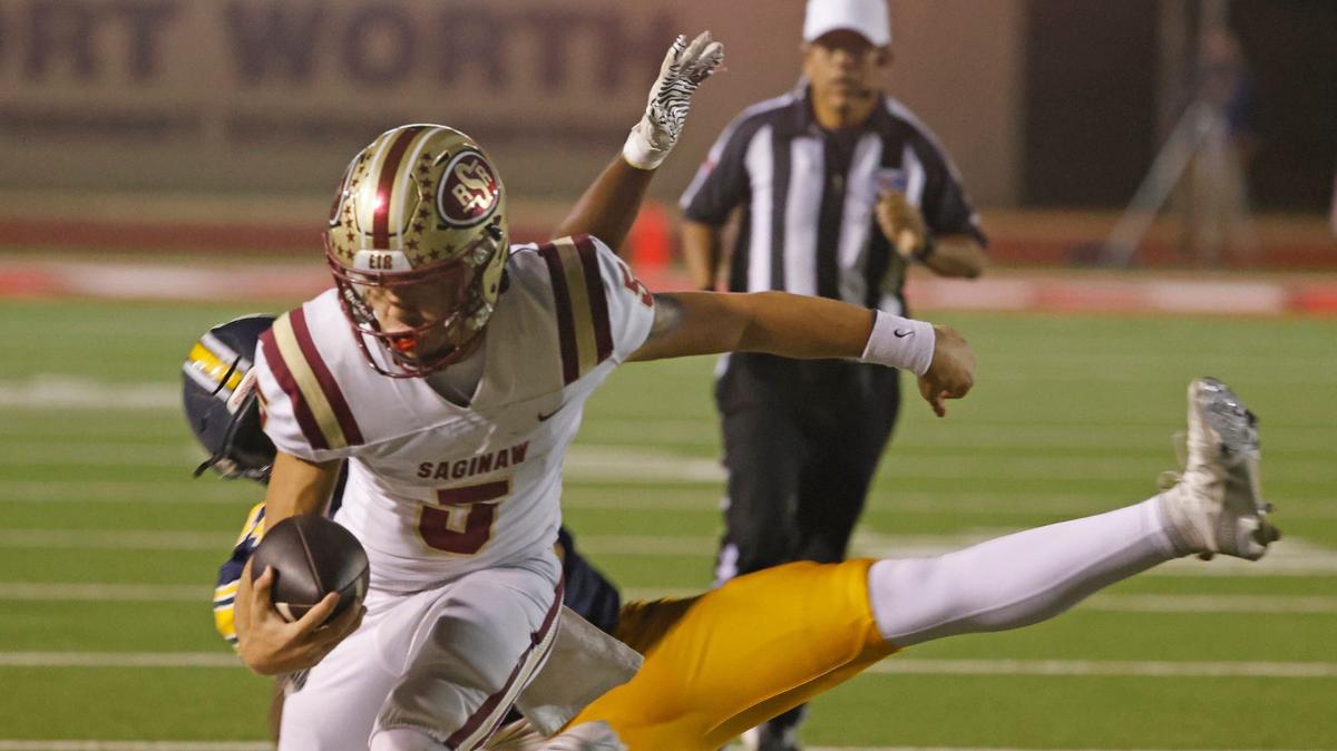 Saginaw quarterback Roman Morales (5) and the Rough Riders will face Paschal on Friday.