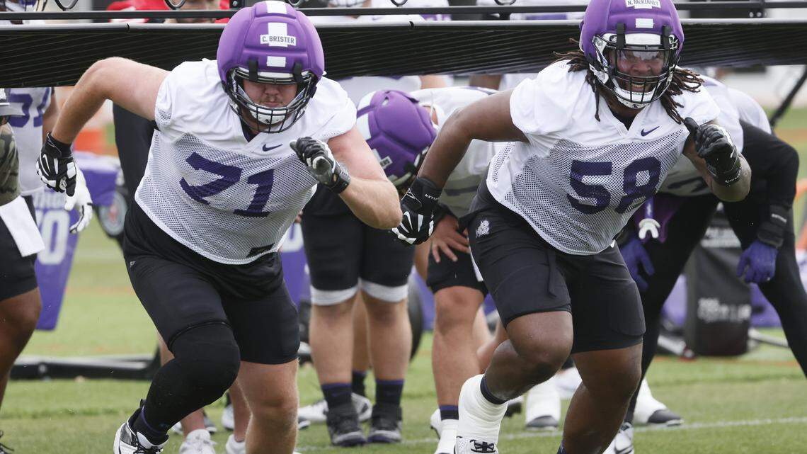 TCU football notebook: Offensive line starting to gel in new scheme