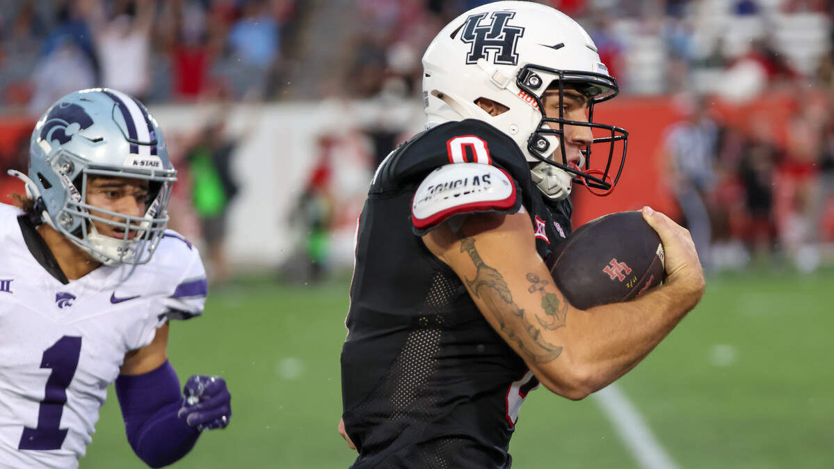 Houston Cougars wide receiver Joseph Manjack IV (0) is on the TCU Horned Frogs' list of possible transfer targets. 