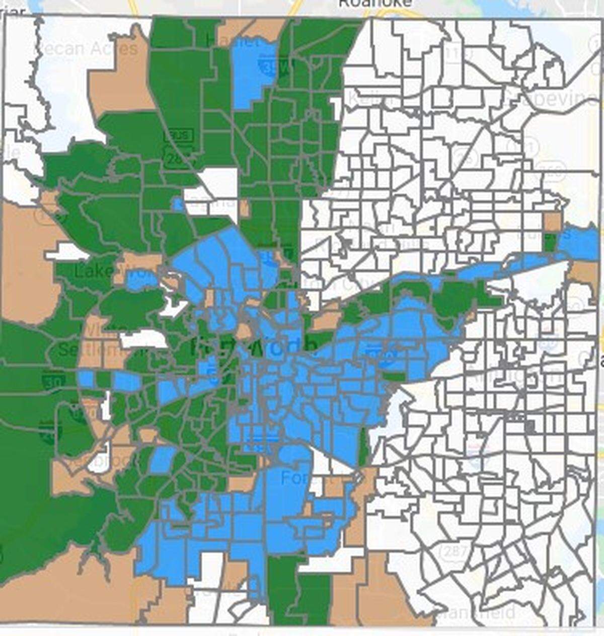 The map of Mattie Parker’s (green) victory over Deborah Peoplws shows Peoples failed to carry a few swing boxes in south Fort Worth.