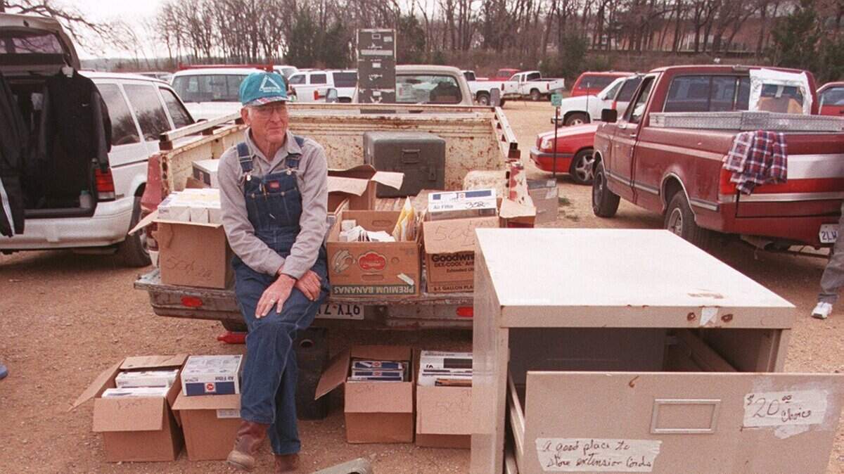 March 2, 1999: Ray Clayton of Paradise, at the Southlake Fleamarket.