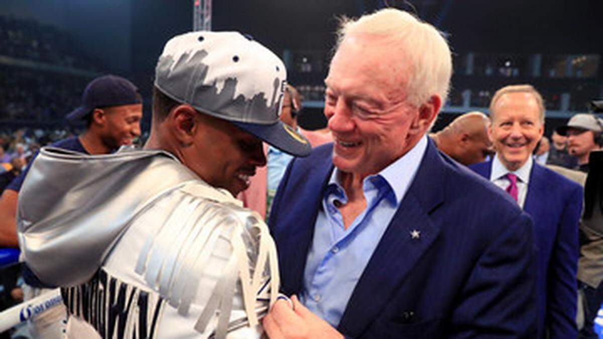 Cowboys owner Jerry Jones has seemingly done it again, securing a deal for hometown IBF Welterweight Champion Errol Spence Jr. to fight Mikey Garcia at AT&T Stadium March 16.