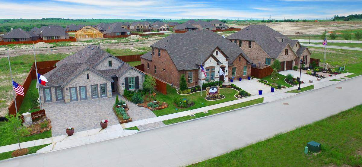 Developers of the Morningstar neighborhood in the Aledo school district are now breaking ground on a 2,200-home development dubbed Northstar, in the northwest part of Fort Worth and the Northwest school district.