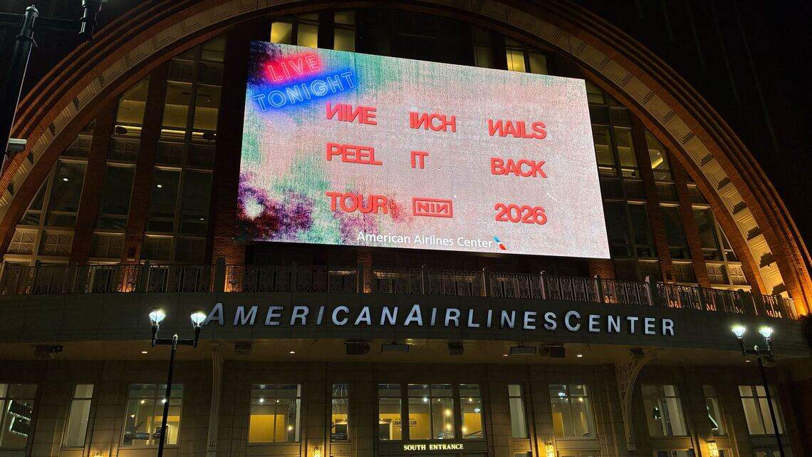 Lights, cameras, action: Nine Inch Nails put on a cinematic show in Dallas