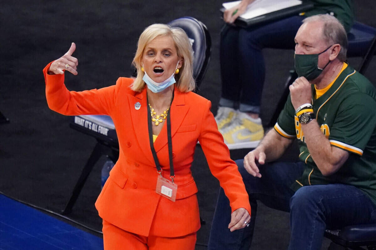 Former Baylor women’s basketball head coach Kim Mulkey has agreed to become the new head coach at LSU. In 21 seasons at Baylor, she led the Lady Bears to three national titles.