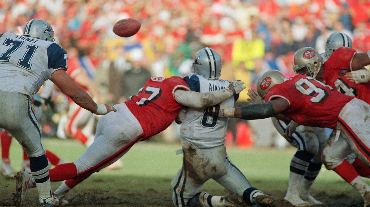 The Dallas Cowboys and quarterback Troy Aikman last played the San Francisco 49ers in the playoffs in the NFC Championship Game at Candlestick Park on Jan. 15, 1995.