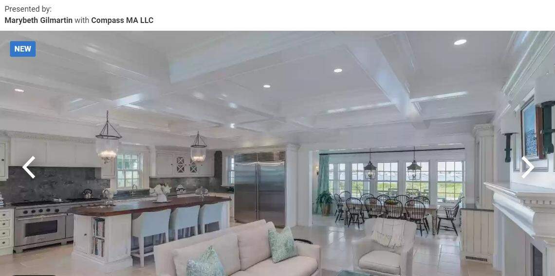 Kitchen/Living room/Dining area