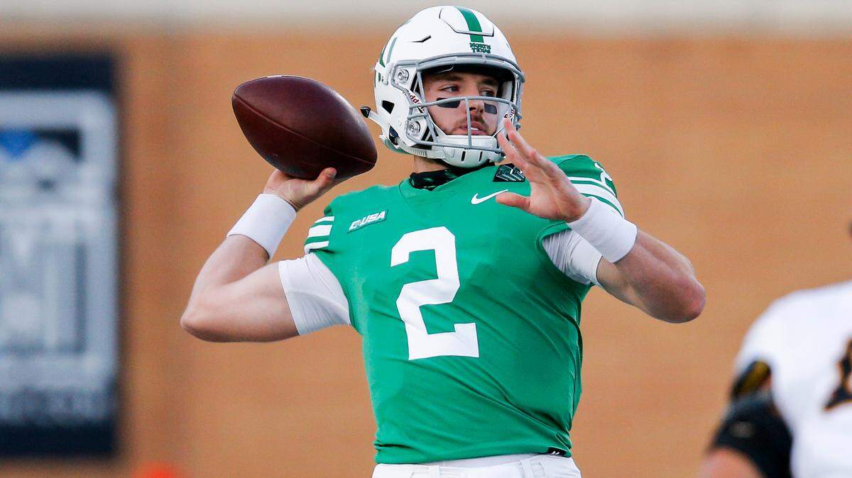 North Texas quarterback Austin Aune signed with TCU in 2012, but opted to play professional with the New York Yankees baseball before returning to college.