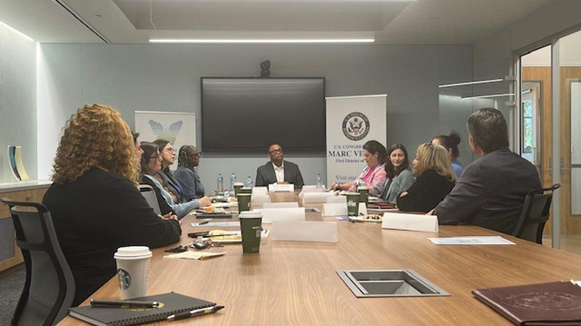 U.S. Rep Marc Veasey hosted “Moms & Medicaid: How Medicaid Impacts Maternal Care and Family Health” on Friday, May 9, at The Center for Transforming Lives, 3001 S. Riverside.