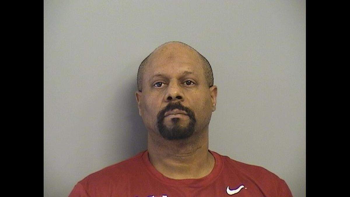 Mark Washington is a suspect in the murder of Juriah Fields, according to Arlington police.