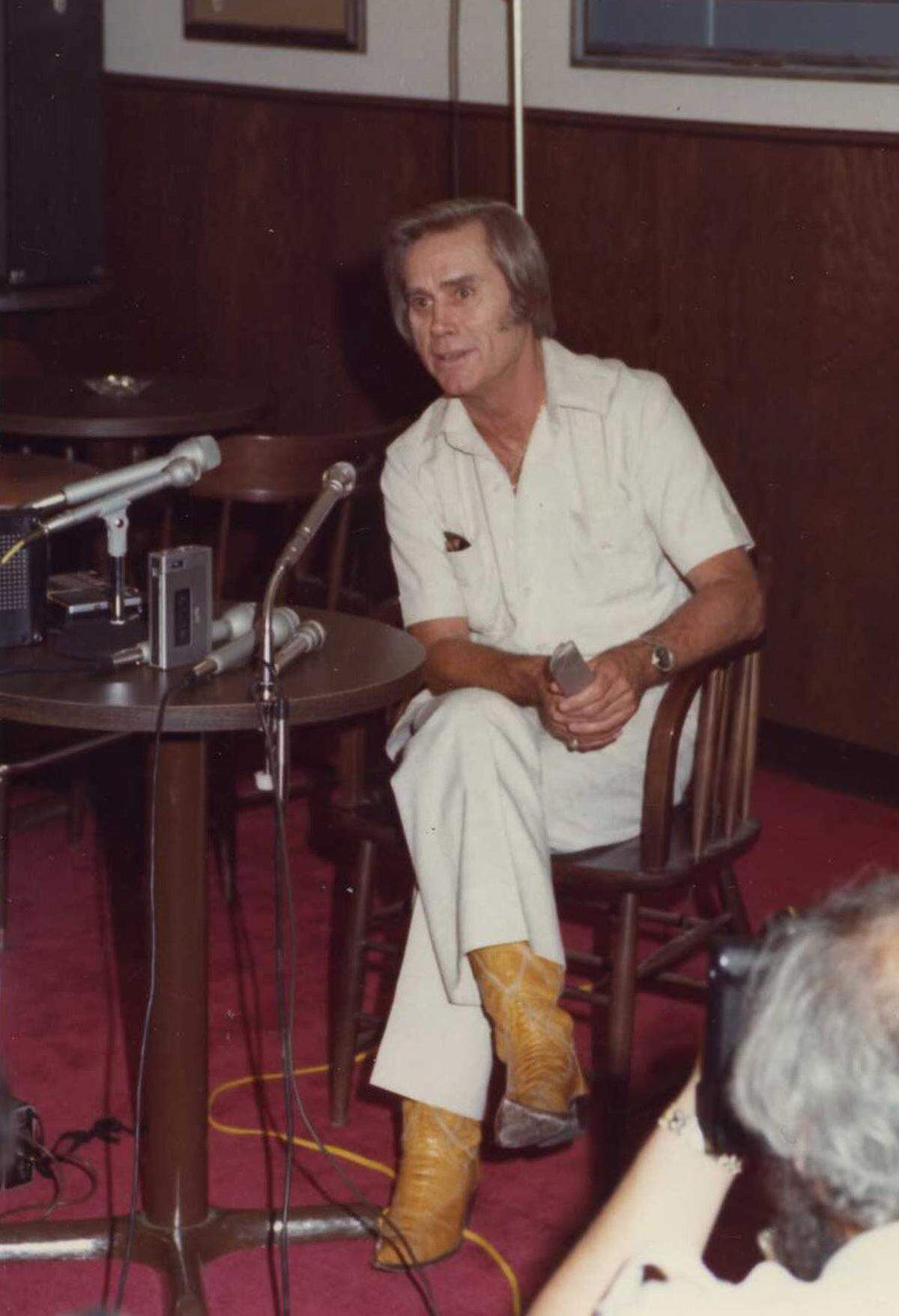 Early 1980s: George Jones at Billy Bob’s