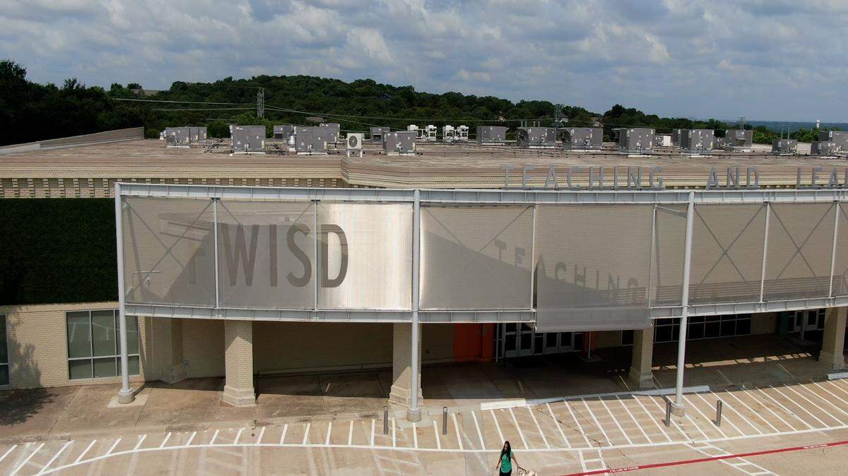 The Fort Worth school board will hold its meetings at the Teaching and Learning Center starting Feb. 22, 2022.