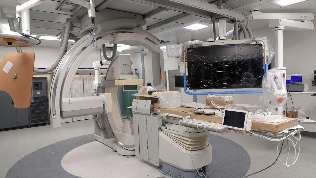 All U.S. hospitals are required to post the charges for the services they provide. A neurological surgery room in Florida is seen in this file photo.