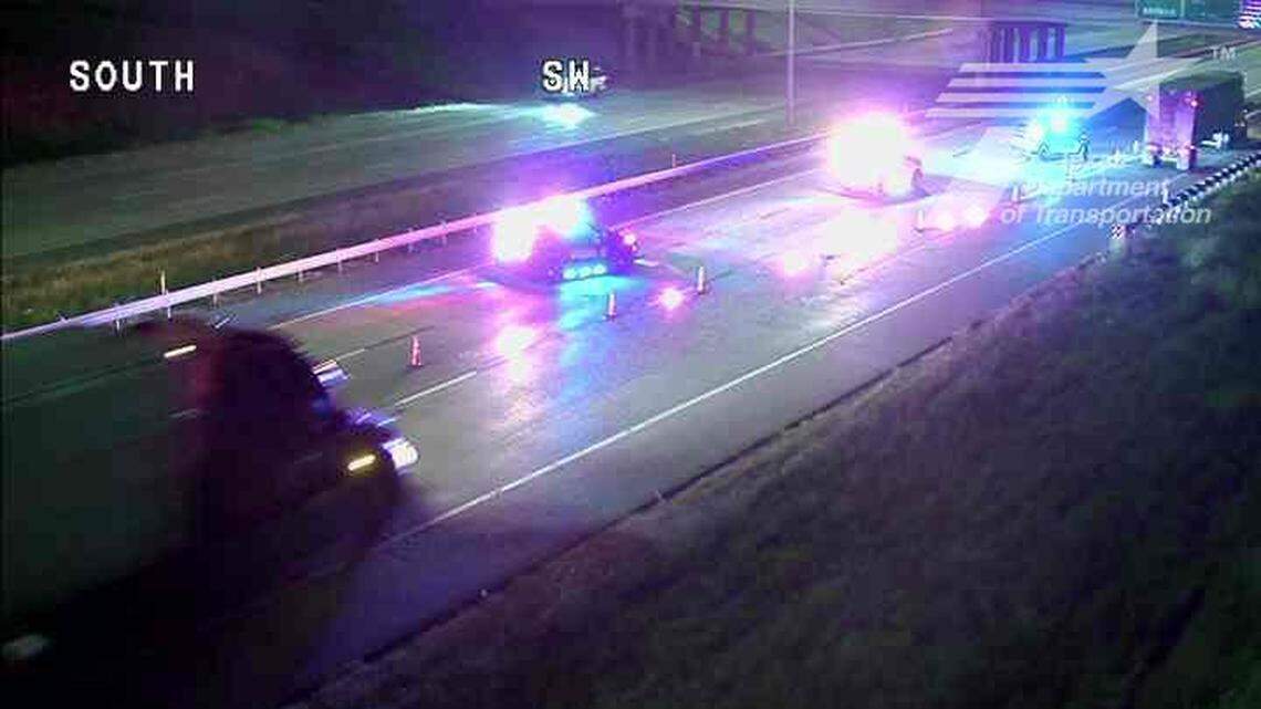 Driver of car dies in crash with semi truck on Southwest Loop 820 in North Texas