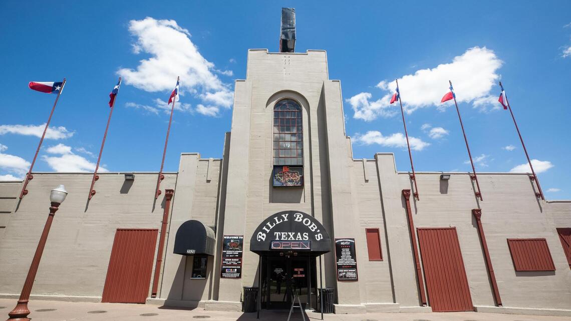 Billy Bob’s Texas upgrades sound and lighting systems at Stockyards venue