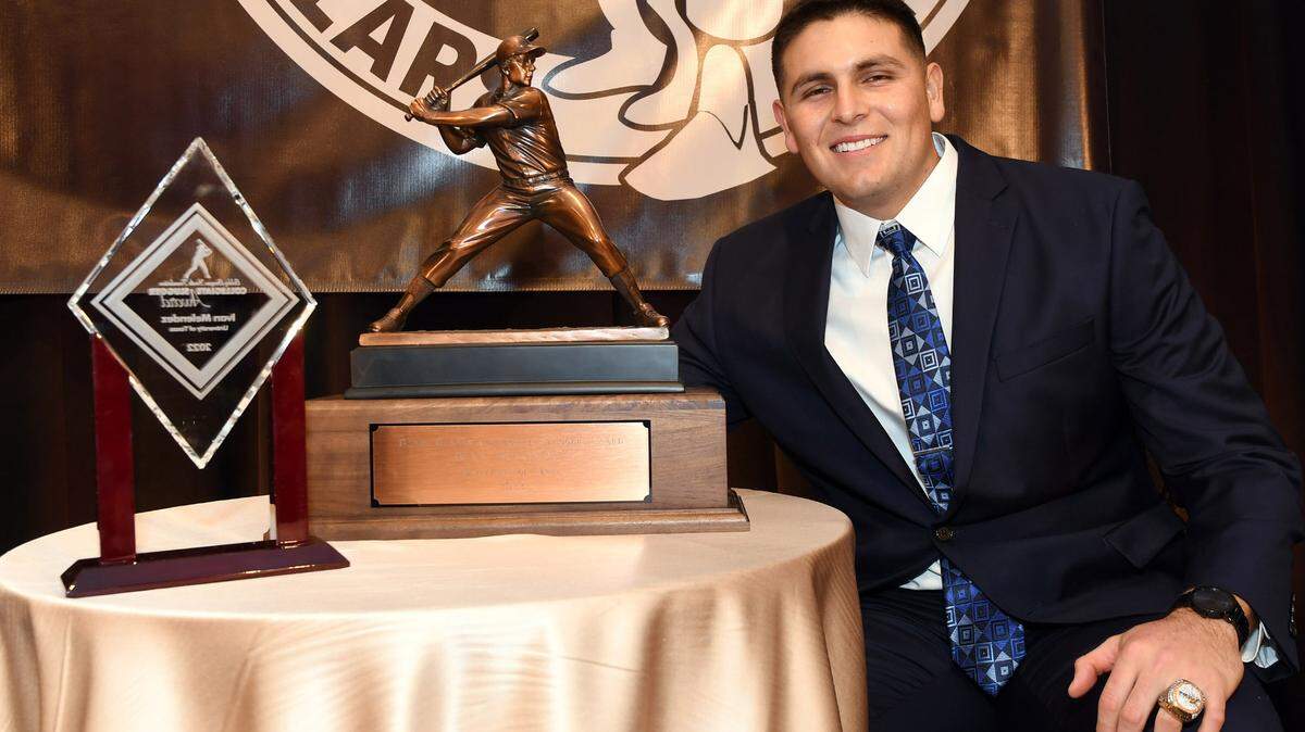 Ivan Melendez from the University of Texas won the 2022 Bobby Bragan Collegiate Slugger Award as the nation’s top college baseball hitter.