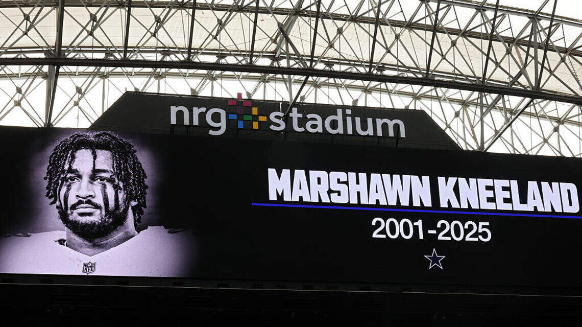 Researchers find CTE in former Dallas Cowboys defensive end after his death