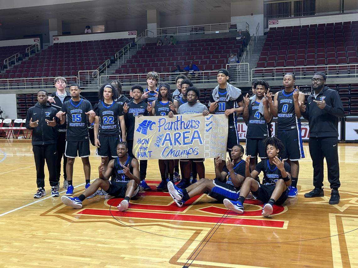 North Crowley poses after defeating El Paso Eastlake 73-57 in a UIL Class 6A Division I area-round playoff game on Thursday, February 26, 2026 at Sul Ross State University in Alpine, Texas.