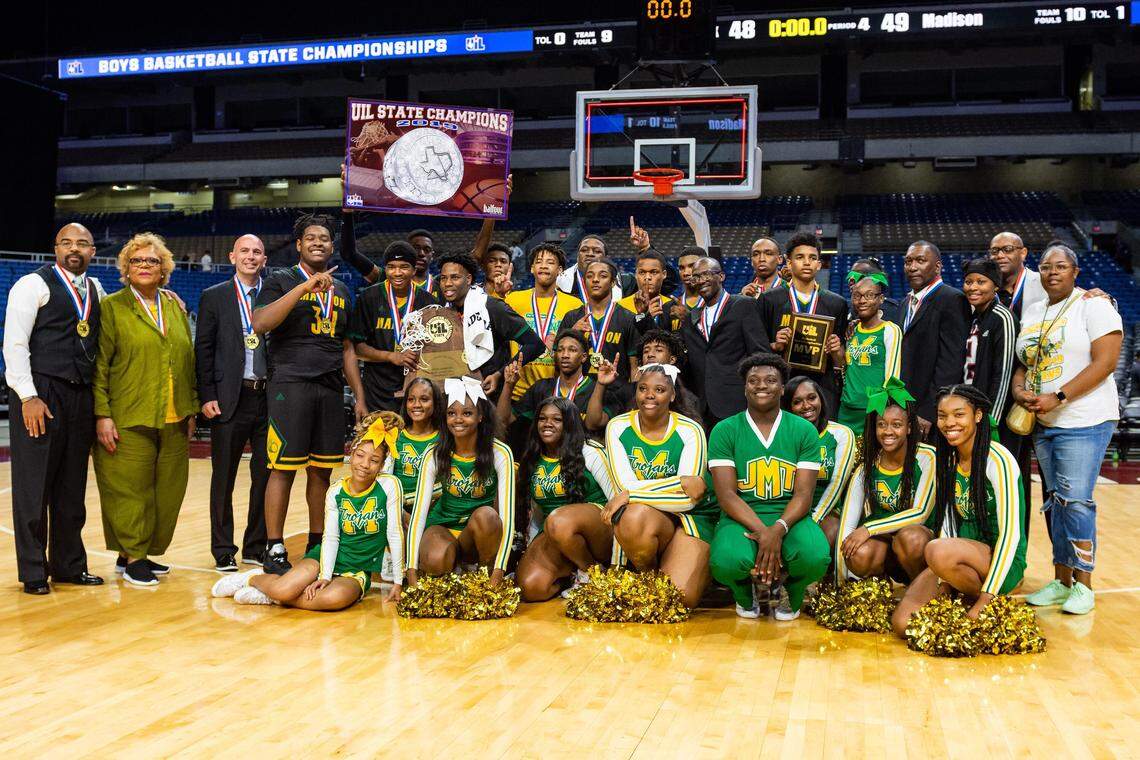 Dallas Madison defeats Brock 49-48 to win the 3A state title on Saturday March 9, 2019.