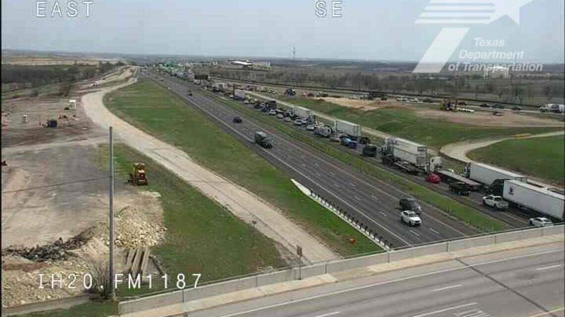 85-year-old woman killed in crash involving semi in far west Fort Worth, officials say
