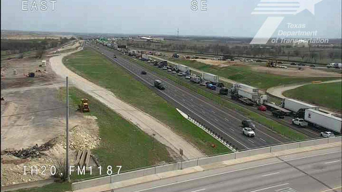 One person was injured and an 85-year-old woman was killed in a crash between an 18-wheeler and five other vehicles Wednesday afternoon, March 12. Traffic on I-30 and I-20 was affected.