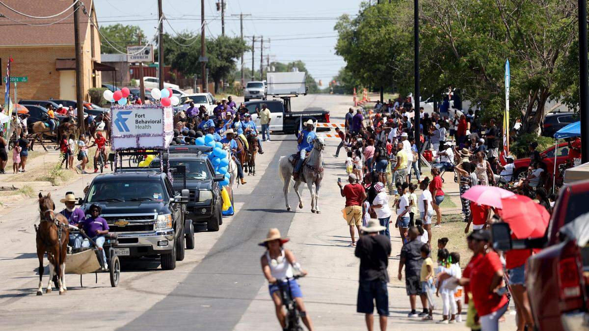Fort Worth leaders express horror at Como shooting, while lauding community’s resilience