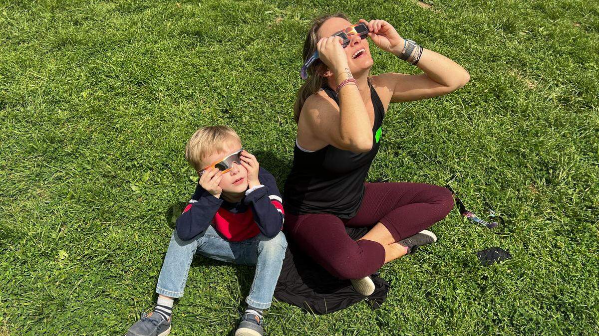 Fort Worth elementary students watch in awe of solar eclipse after weeks of preparation