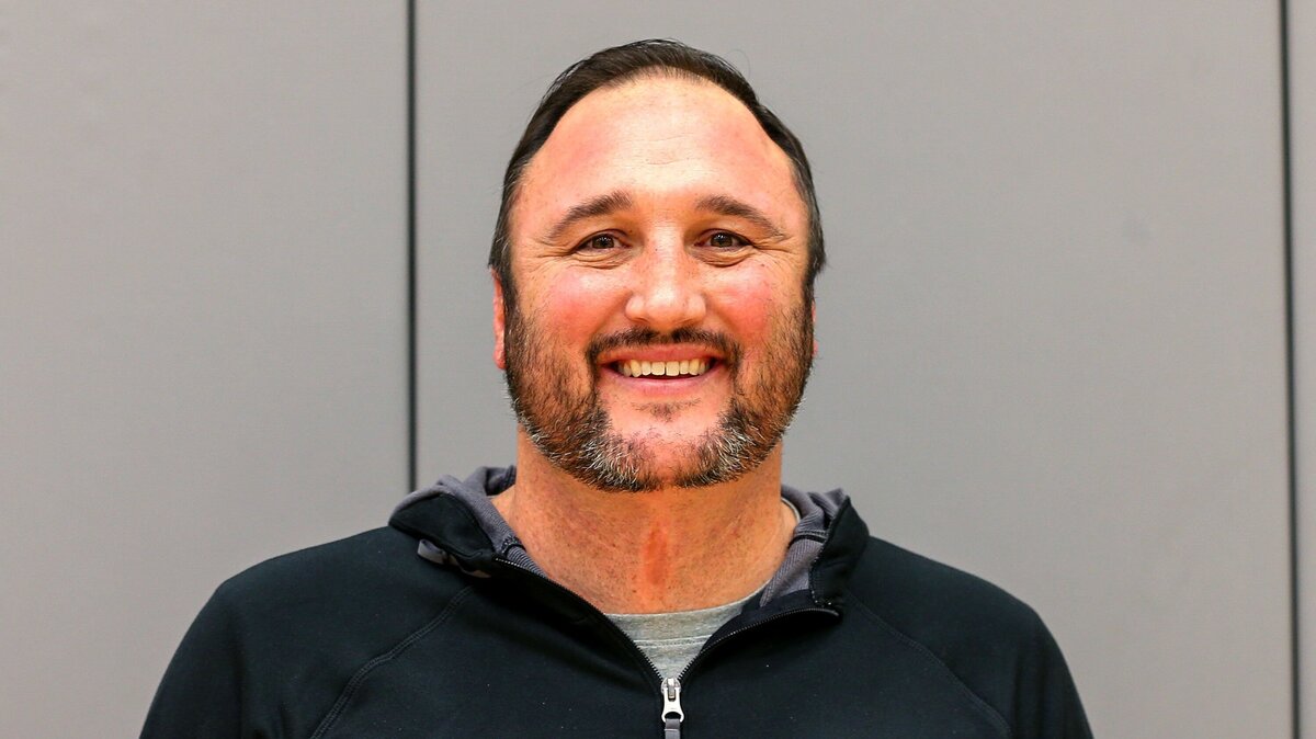 Head coach Chris Ogden