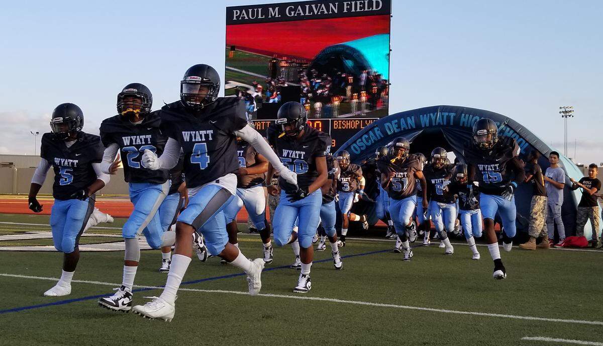 Fort Worth Wyatt runs out during its game against Bishop Lynch, Thursday Sept. 19, 2019.