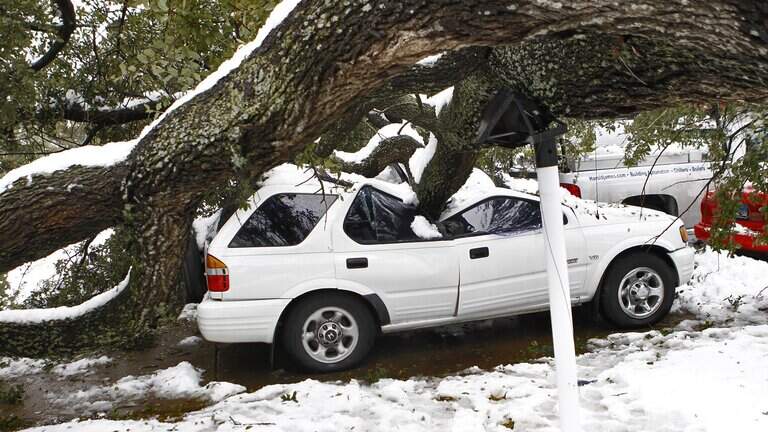 A foot of snow in Fort Worth? It happened in February 2010, setting a record