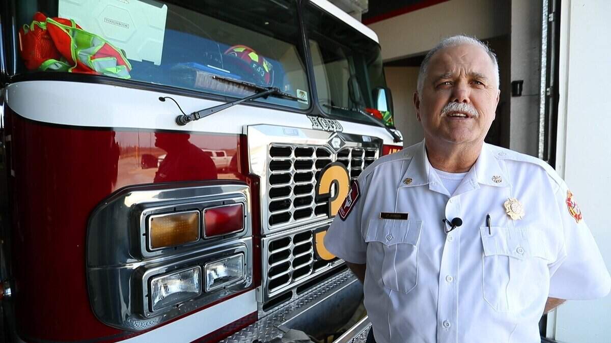 Haltom City fire chief Perry Bynum has announced his retirement.