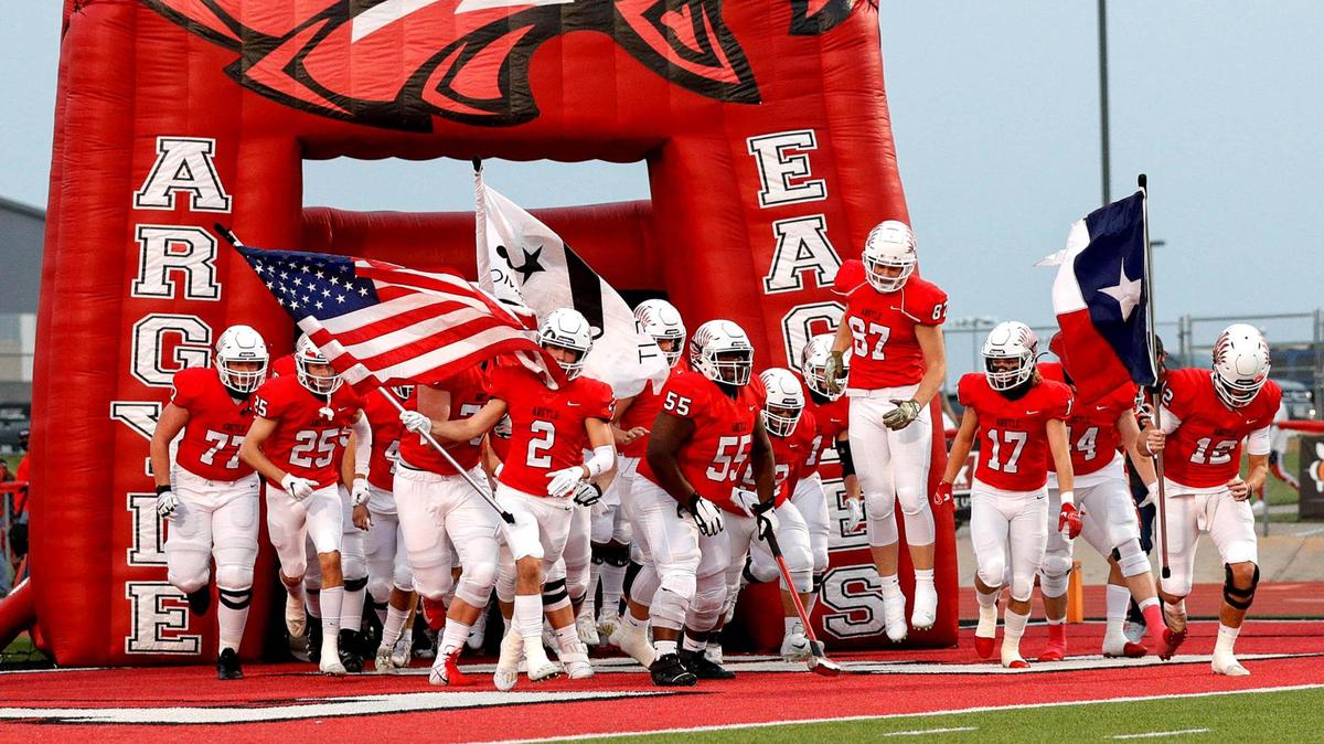 The Argyle Eagles play Canyon in a Class 4A D1 state semifinal game. (Steve Nurenberg Special to the Star-Telegram)