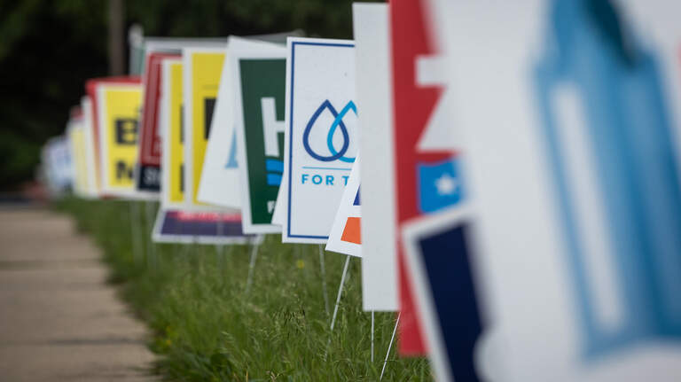 What can you do with leftover campaign signs? Here’s where to recycle in Fort Worth