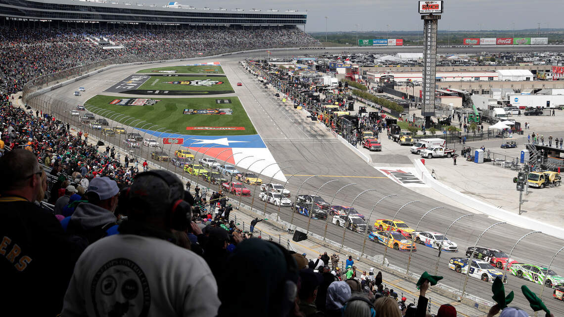 Expert warns of coronavirus ‘consequences’ when NASCAR fans come to Fort Worth