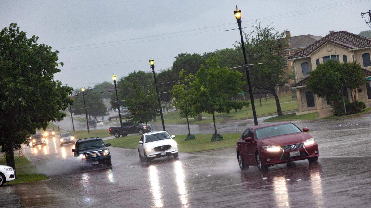 Rain pours down in Fort Worth on Wednesday, April 26, 2023. Hail, damaging winds and tornadoes were forecast due to severe weather Friday afternoon and evening.