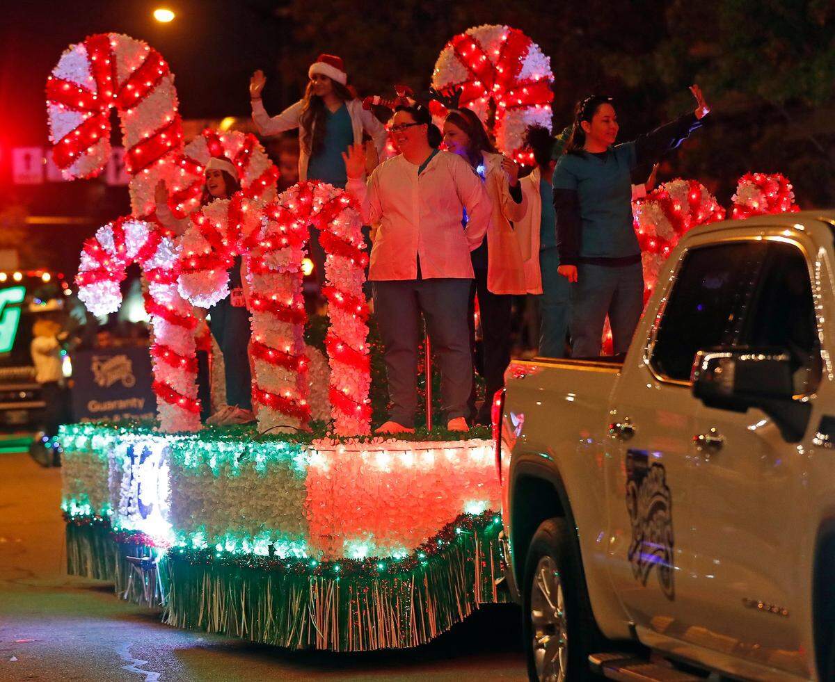 The 2021 Fort Worth Parade of Lights in downtown Fort Worth, Texas, Sunday Nov. 21, 2021. The annual parade was back this year after last years virtual performance. (Special to the Star-Telegram Bob Booth)