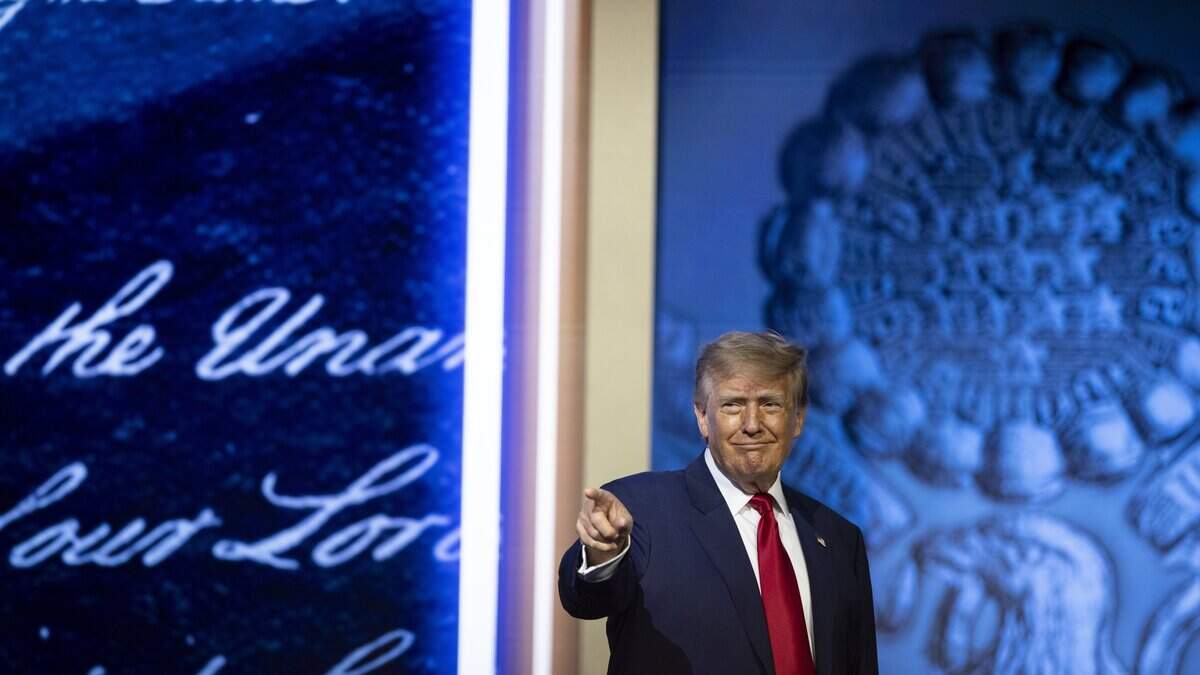 Trump and Vance close out GOP midterm convention in Dallas with simple message