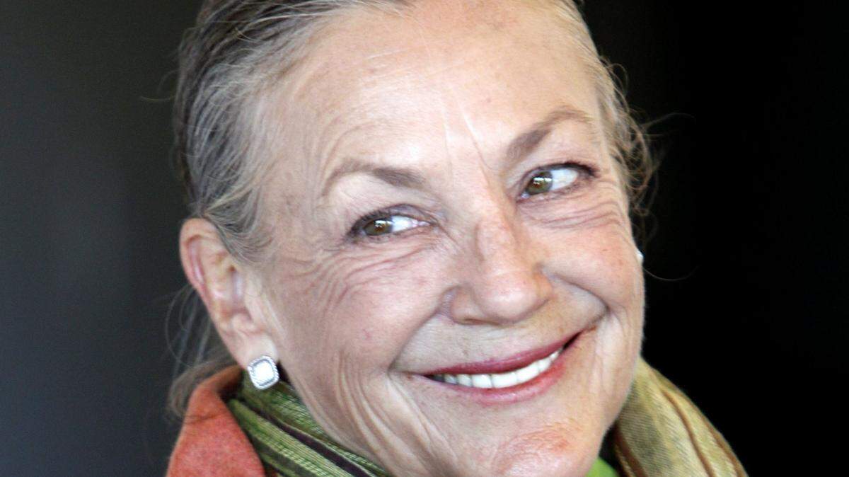 Alice Walton speaks about the Crystal Bridges Museum of American Art on Oct. 24, 2011, in Bentonville, Arkansas.
