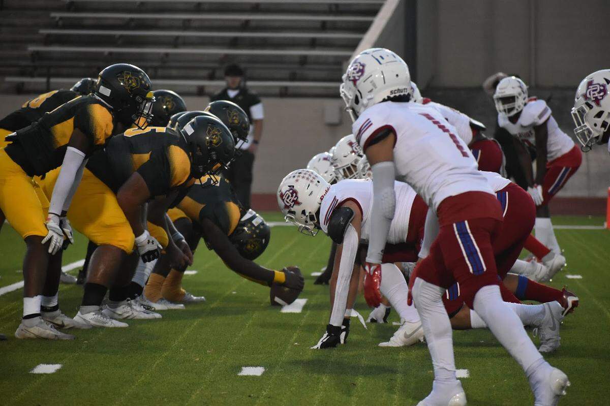 Carter Riverside faces off against Western Hills at Farrington Field in Fort Worth, Texas, Friday, September 22, 2023. Western Hills won 39-25.