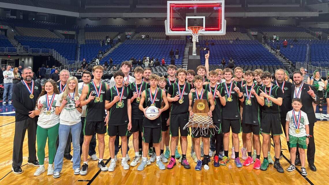 Day 2 of the UIL boys basketball state championships: Paradise takes crown