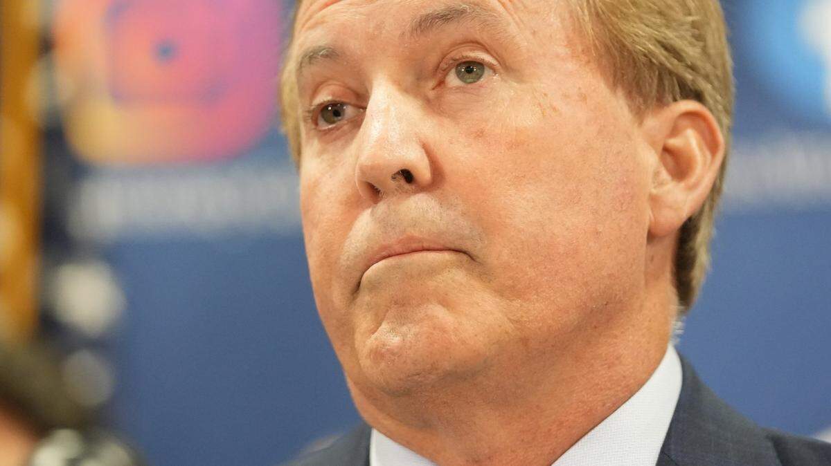 Why does a small Texas GOP group keep electing Ken Paxton, despite all this hassle? | Opinion