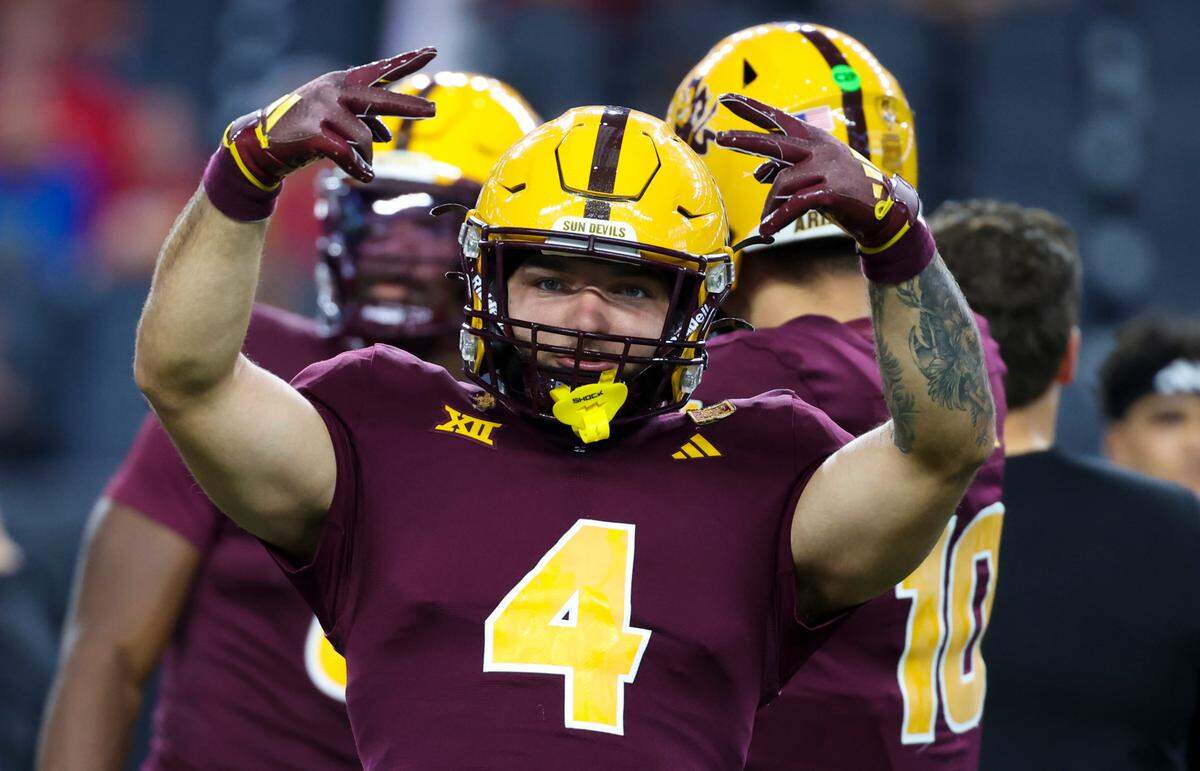 Arizona State Sun Devils running back Cam Skattebo (4) reacts before the game against the Iowa State Cyclones at AT&T Stadium.