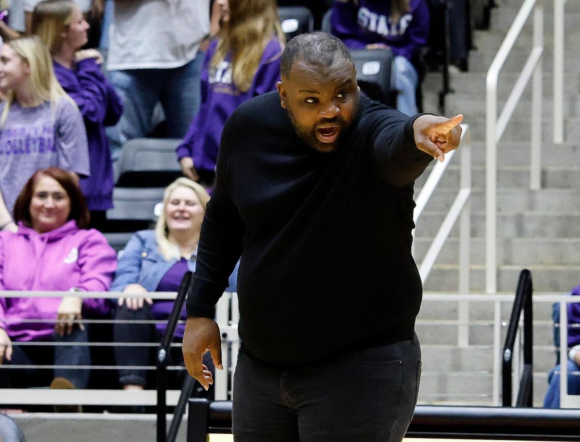 Colleyville Heritage head coach Josh McKinney sends in instructions in game 4 of the best 3 of 5 games at Culwell Center in Garland, Texas, Friday, Nov. 17, 2023. The Colleyville Heritage Panthers went down 3-1.