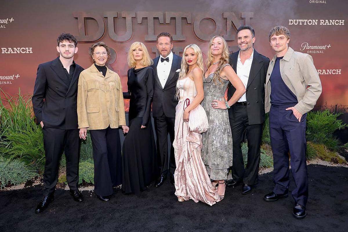 NEW YORK, NEW YORK - MAY 12: (L-R) Finn Little, Annette Bening, Kelly Reilly, Cole Hauser, Natalie Alyn Lind, Christina Alexandra Voros, Juan Pablo Raba, and Hart Denton attend Paramount+'s "Dutton Ranch" New York Premiere at AMC Lincoln Square 13 on May 12, 2026 in New York City. (Photo by Michael Loccisano/Getty Images)
