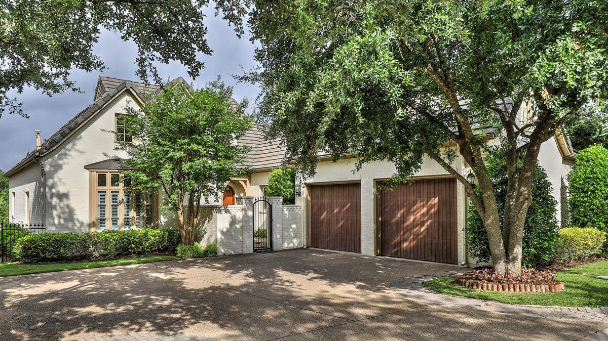The home at 6908 Baltusrol Road is open Sunday, June 23 from 2 to 4 p.m.