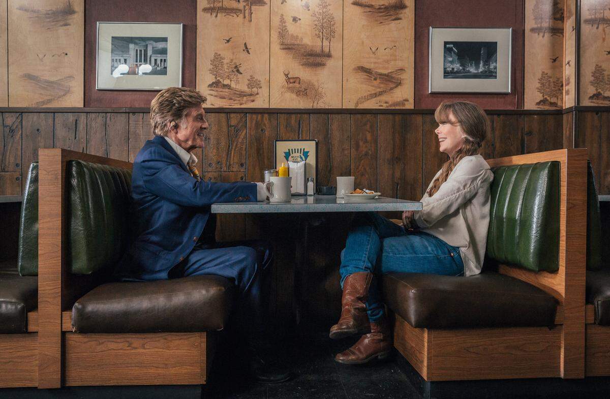 Robert Redford as Forrest Tucker and Sissy Spacek as Jewel in the film “The Old Man & the Gun.”