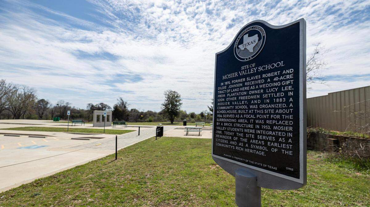 Mosier Valley Park is acknowledged with a landmark sign because it is the site of the former Mosier Valley School.