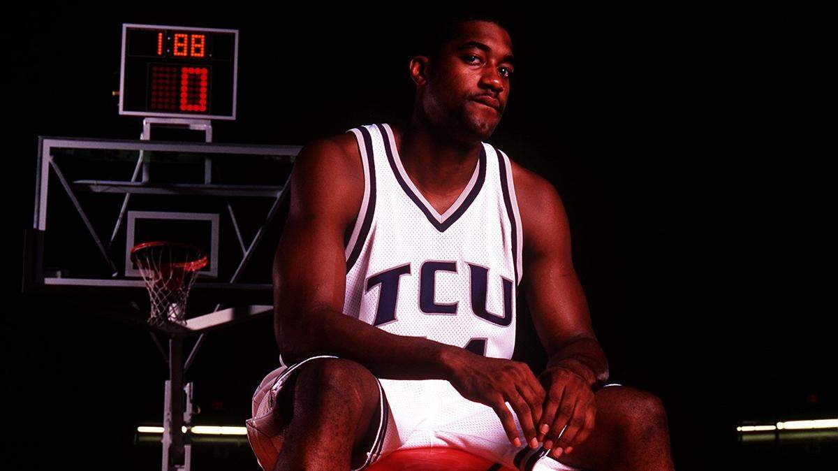 Former TCU star Lee Nailon, seen here during a Star-Telegram photo shoot for the 1998-1999 season, led all scorers with 32 points in the Horned Frogs' last NCAA tournament appearance, a first round loss to Florida State on March 13, 1998.